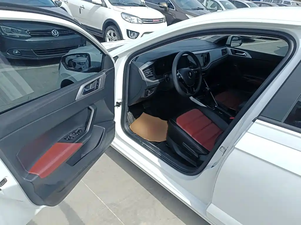 Volkswagen Polo — миниатюра 16