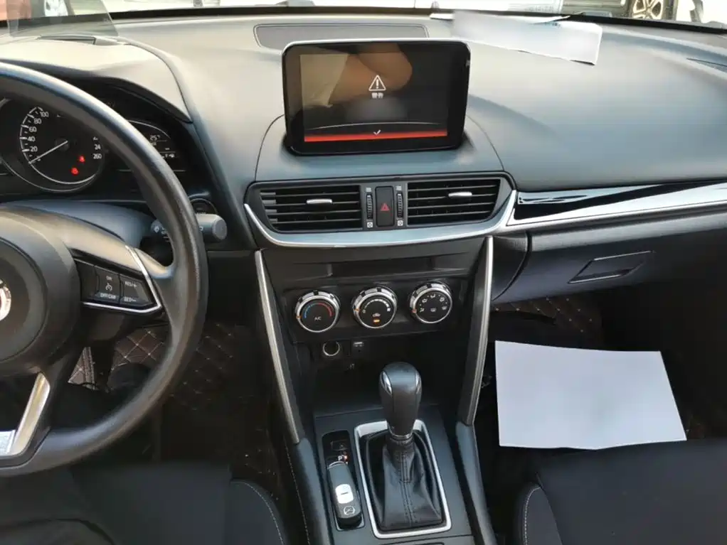 Mazda CX-4 — миниатюра 10