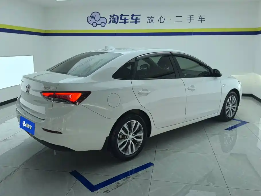 Buick Excelle — миниатюра 3