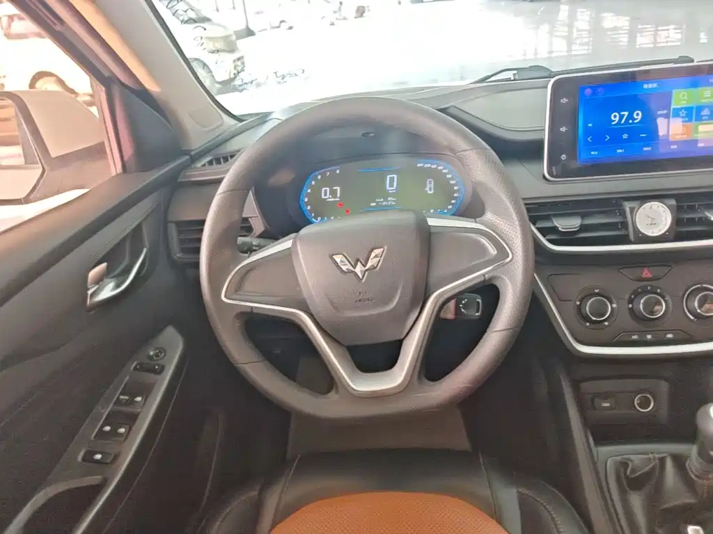 Wuling Hongguang S3 — миниатюра 11
