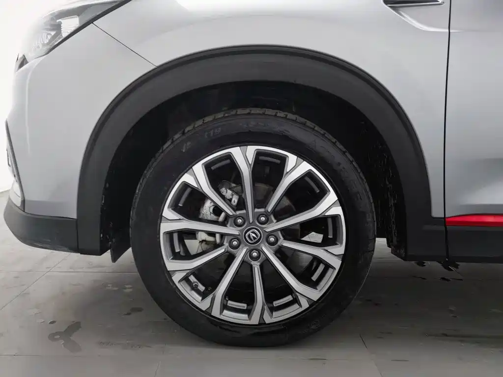 Changan CS85 COUPE — миниатюра 17