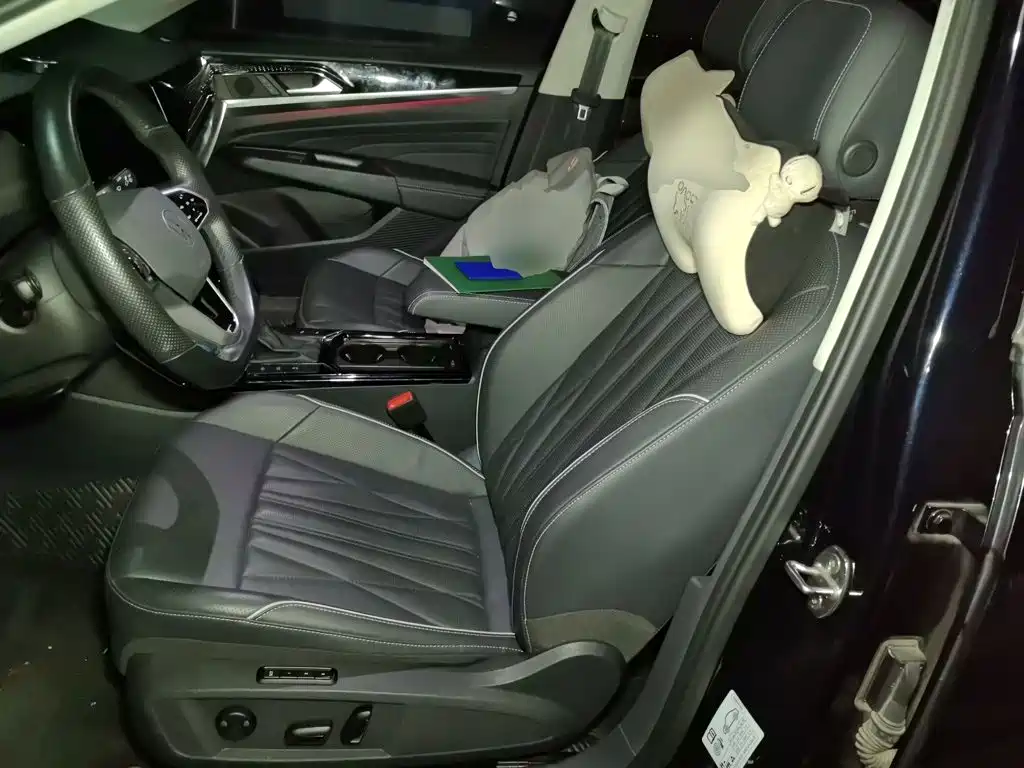 Volkswagen Passat — миниатюра 11