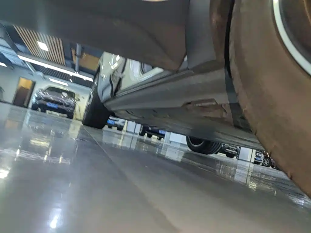 Volvo XC40 NEV — миниатюра 21