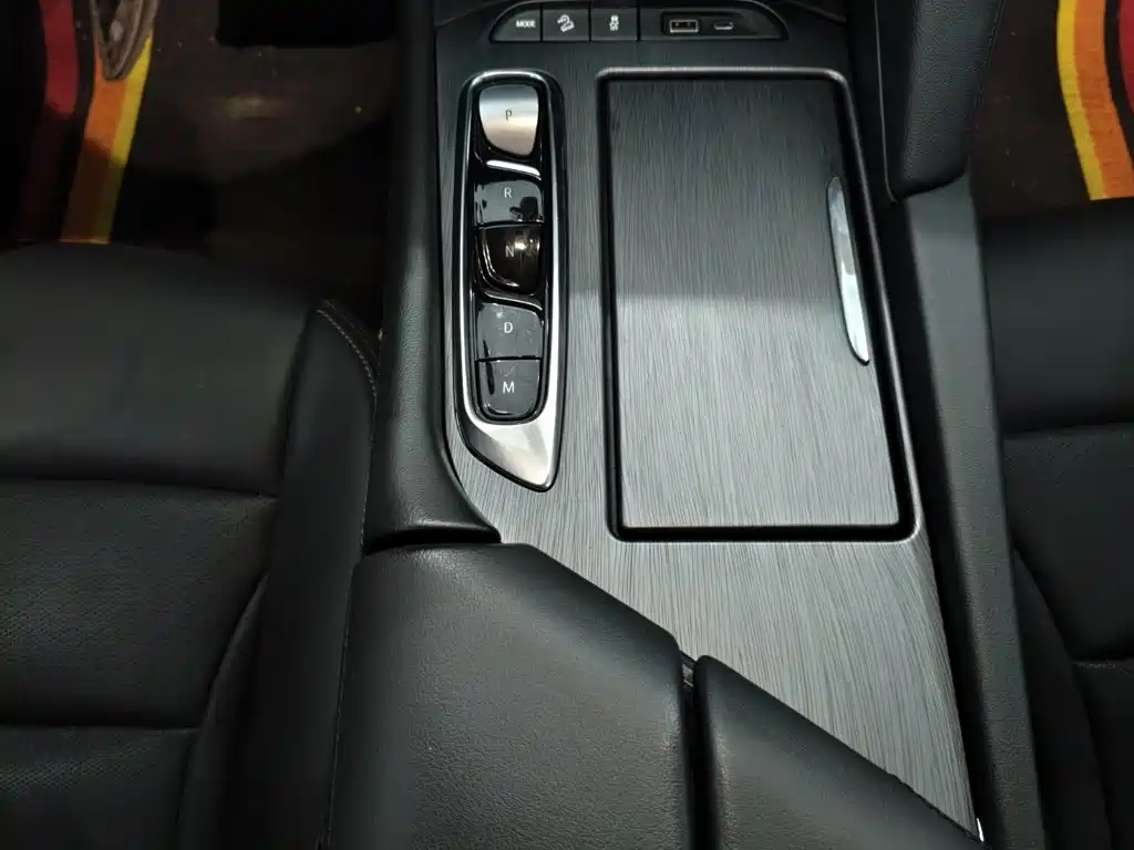 Buick Enclave — миниатюра 11