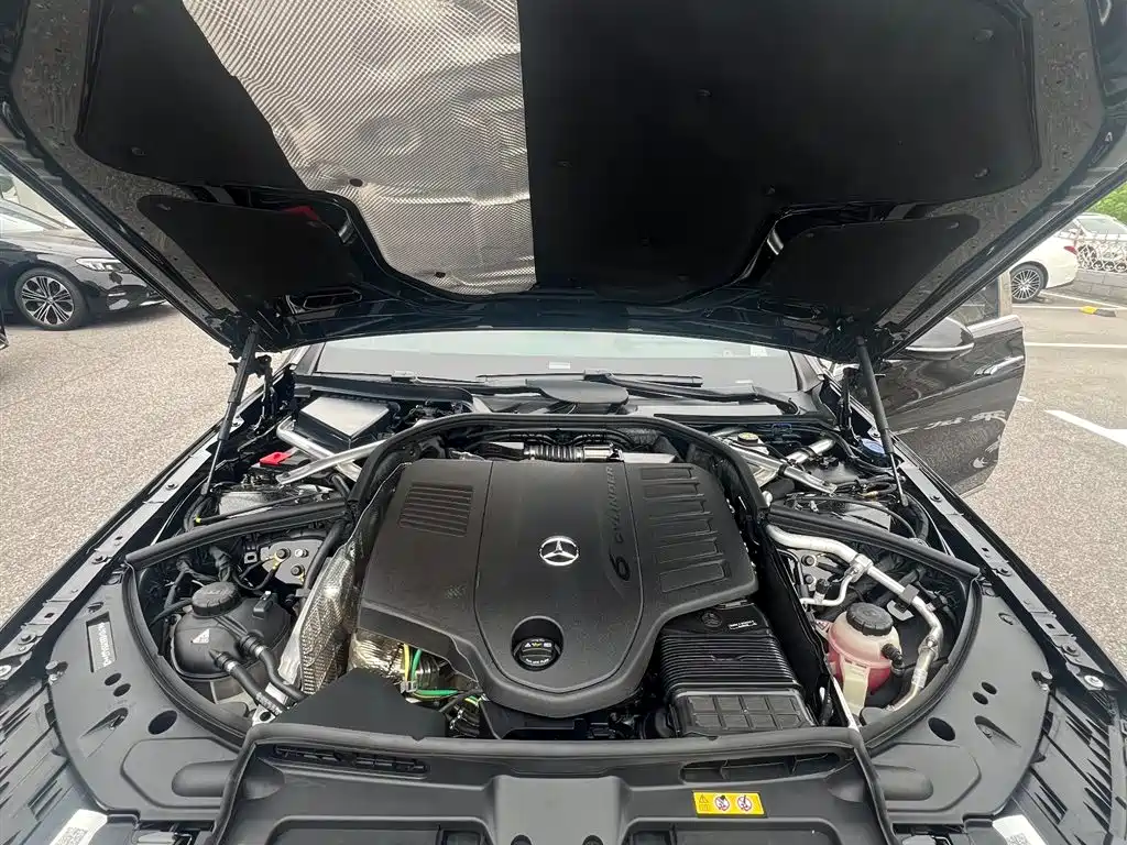 Mercedes-Benz S-Class — миниатюра 18