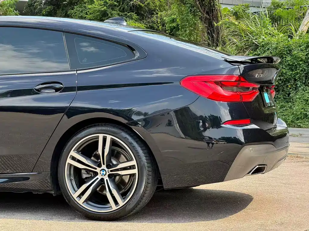 BMW 6 Series GT — миниатюра 12