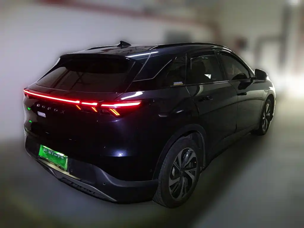 ARCFOX Alpha T5 — миниатюра 4