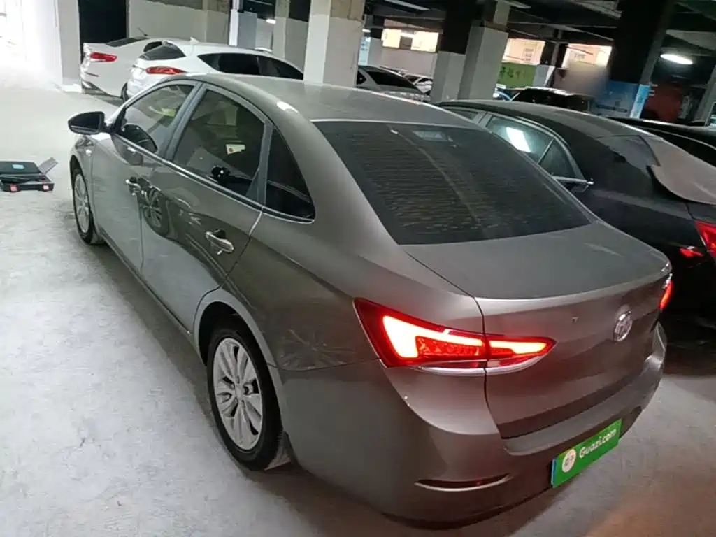Buick Excelle — миниатюра 5