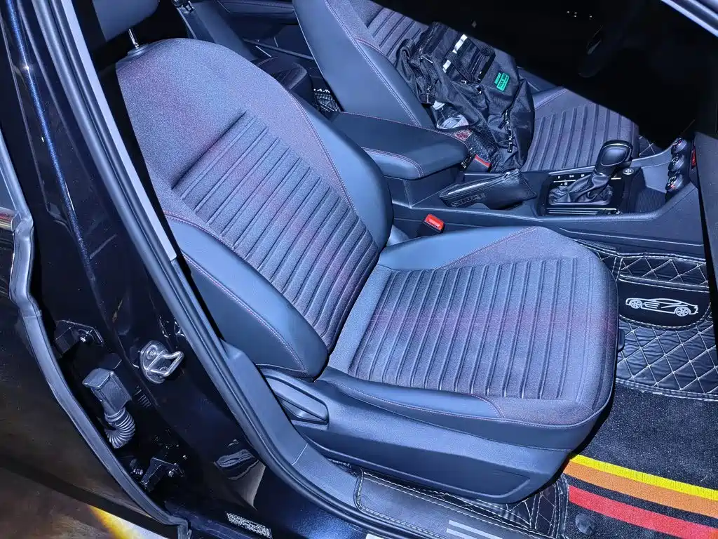 Volkswagen Lavida — миниатюра 25
