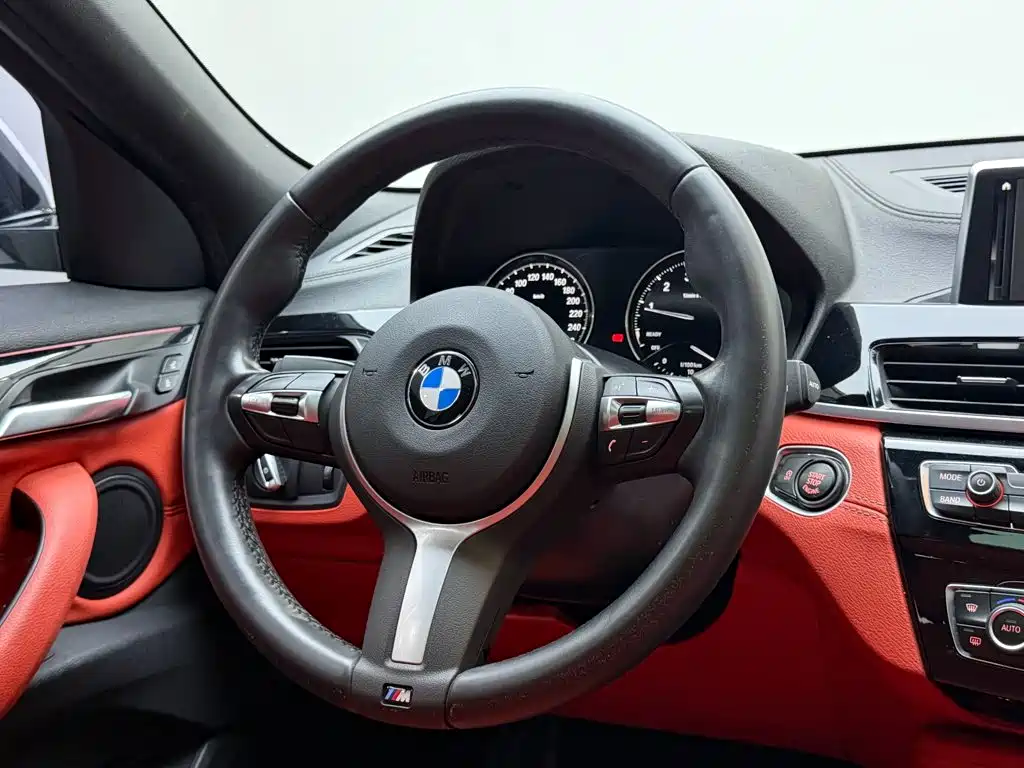 BMW X2 — миниатюра 10
