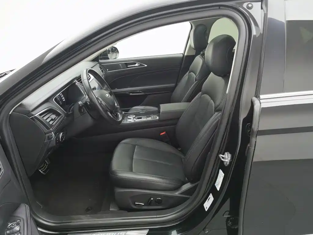 Ford Taurus — миниатюра 10
