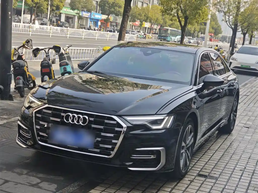 Audi A6L 2020