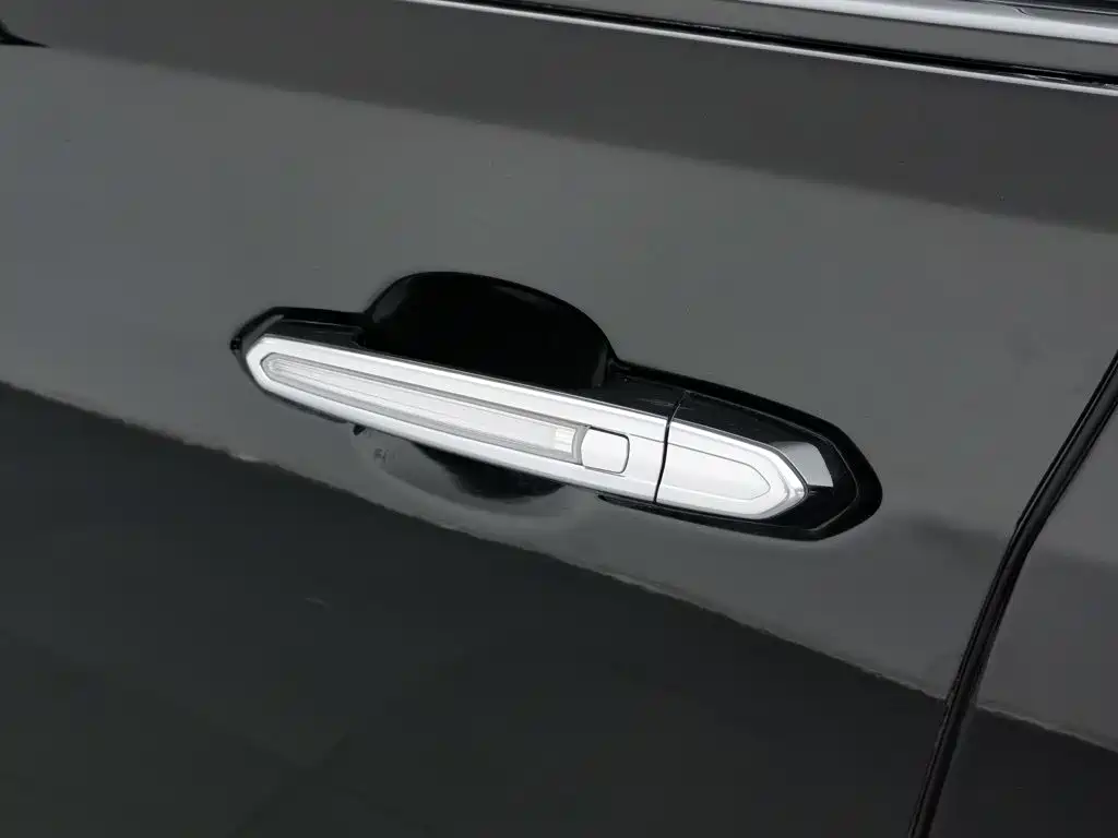 Cadillac CT6 — миниатюра 18