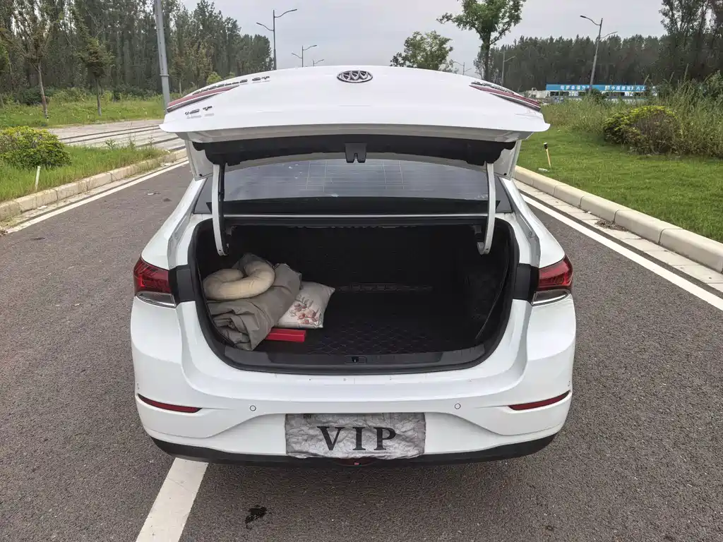 Buick Excelle — миниатюра 17