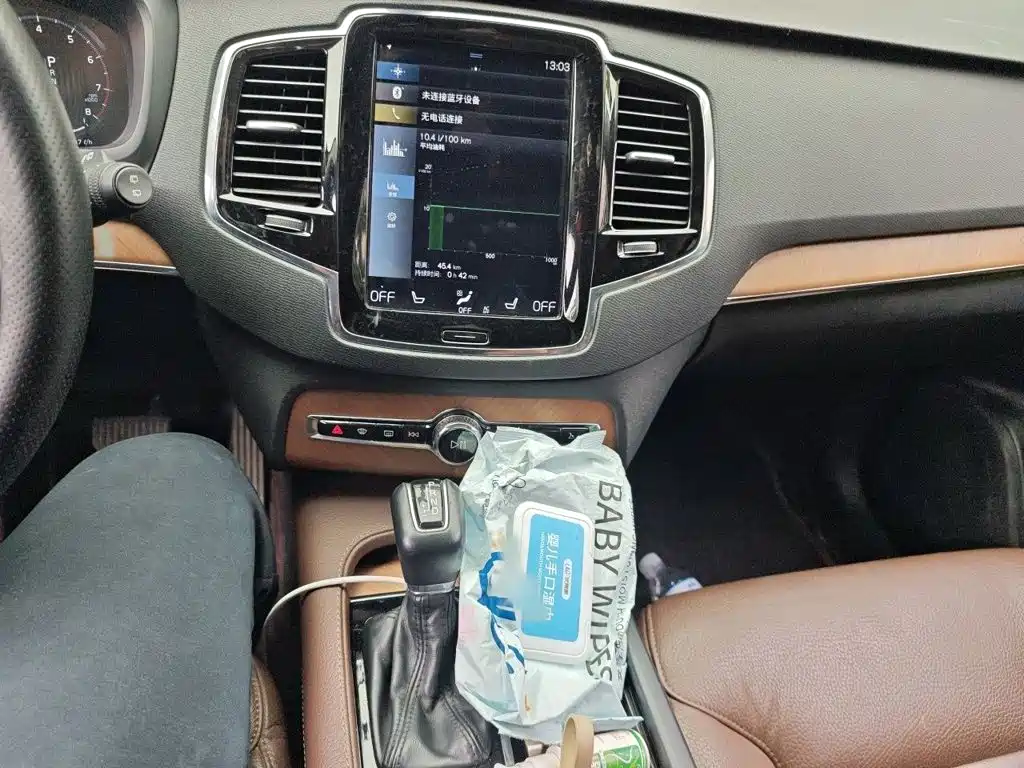 Volvo XC90 — миниатюра 6