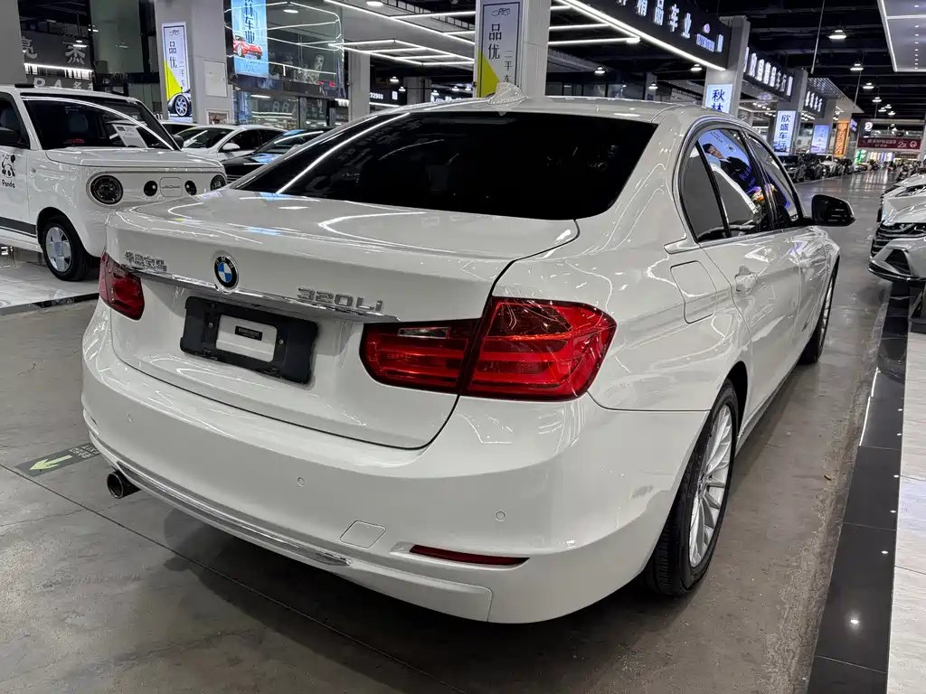 BMW 3 Series — миниатюра 9