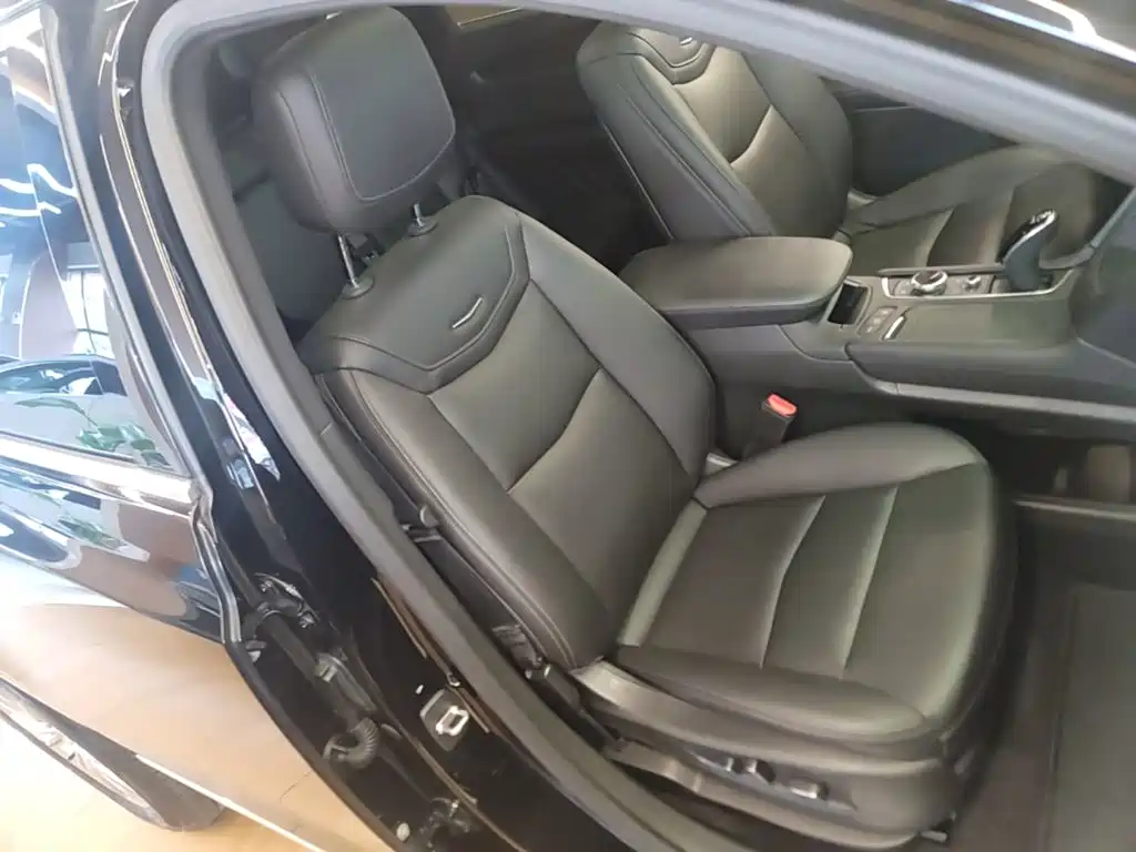 Cadillac XT5 — миниатюра 25