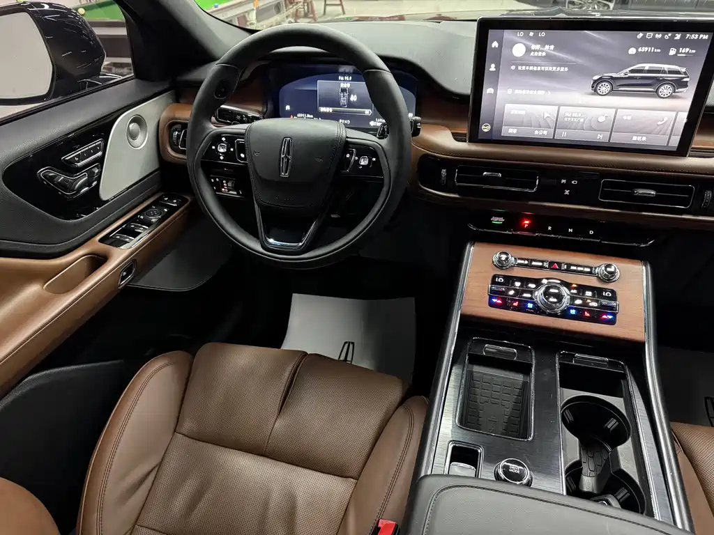 Lincoln Aviator 3.0T V6 4WD Executive Edition, фото 4