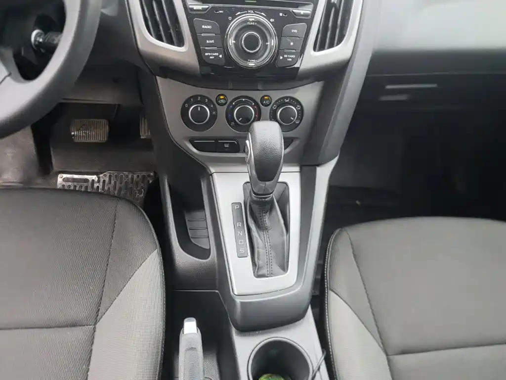 Ford Focus — миниатюра 14