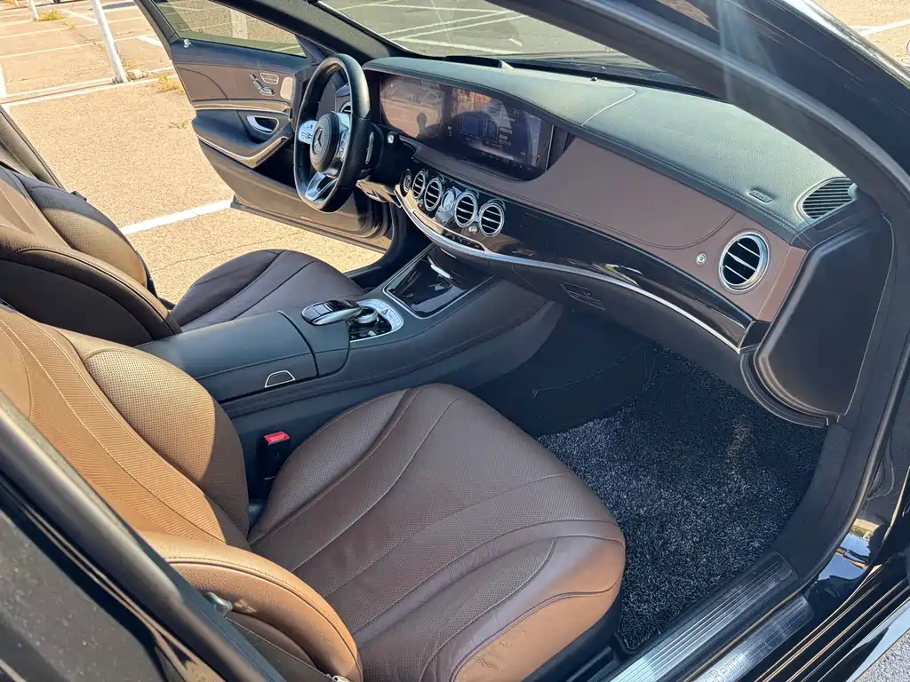 Mercedes-Benz S-Class — миниатюра 17