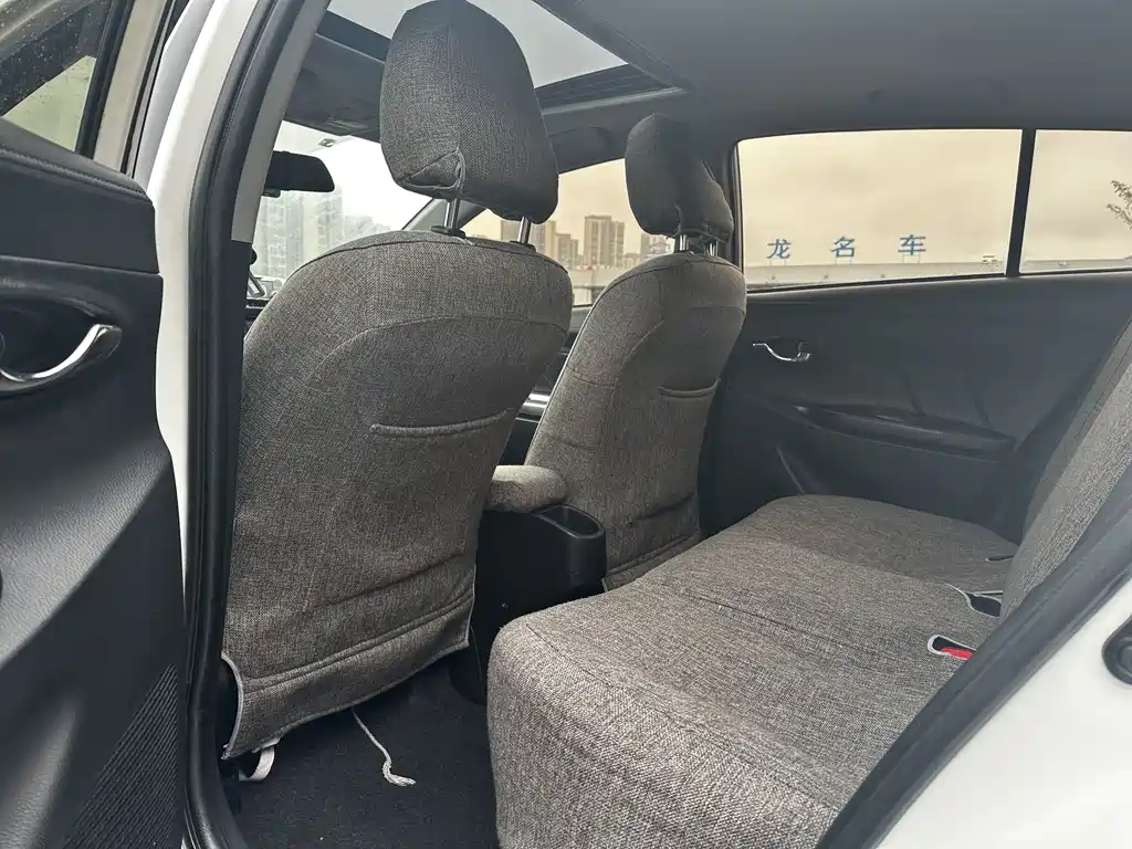 TOYOTA YARIS L ZHIXUAN