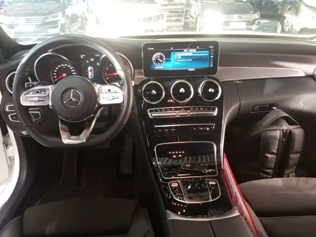 Mercedes-Benz C-Class — миниатюра 10
