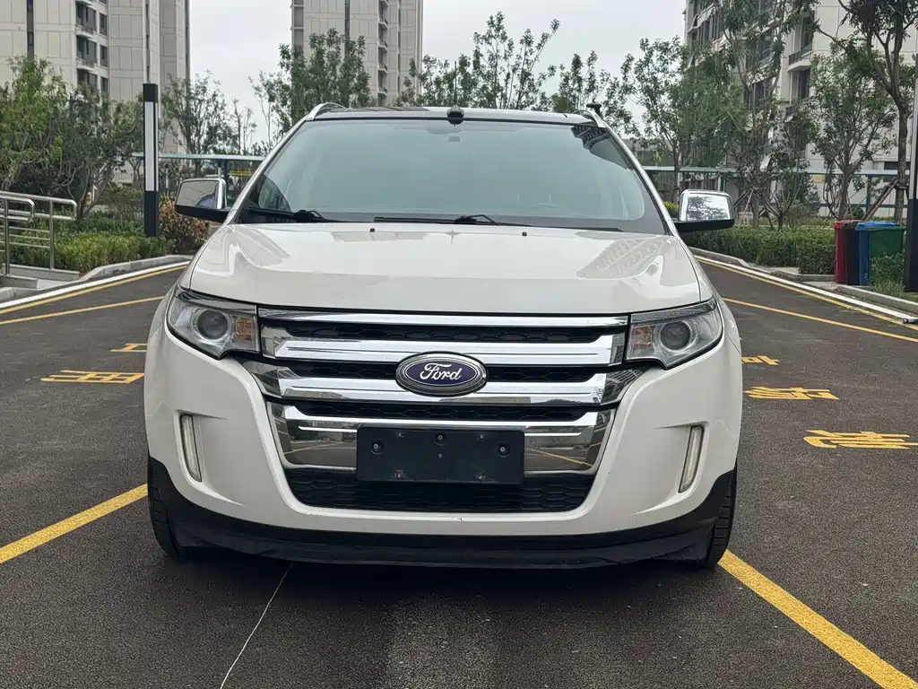 Ford Edge (Import) — миниатюра 2