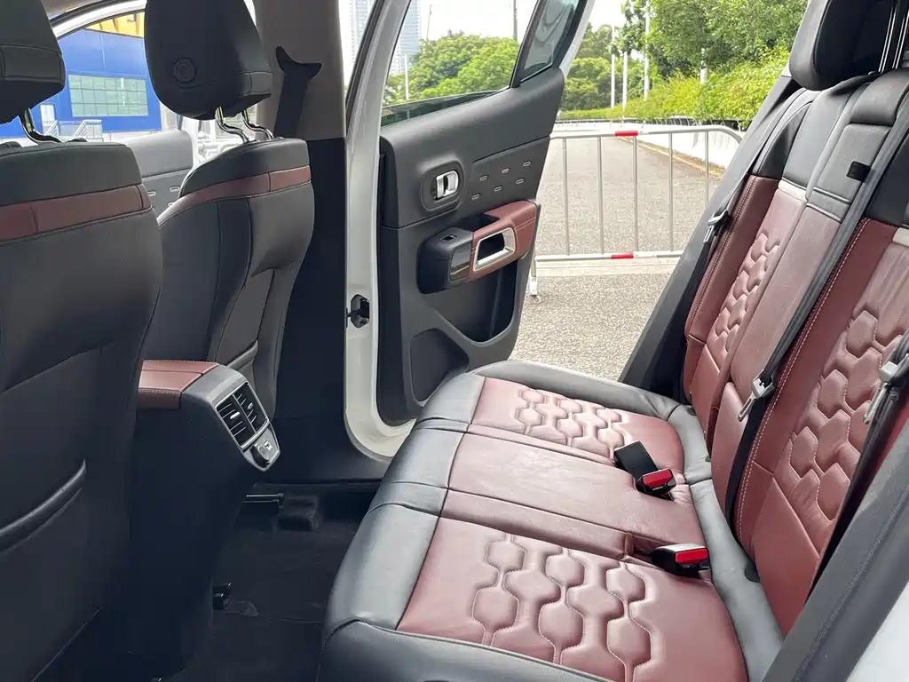 Citroen C5 AIRCROSS — миниатюра 10