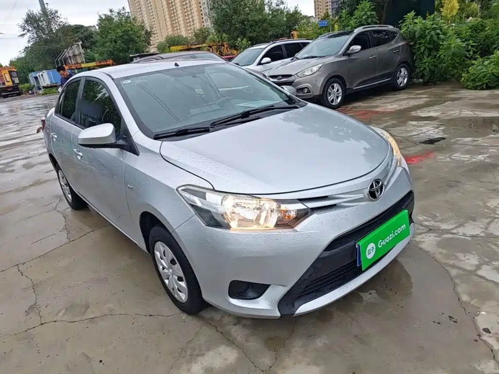 Toyota Vios — миниатюра 4