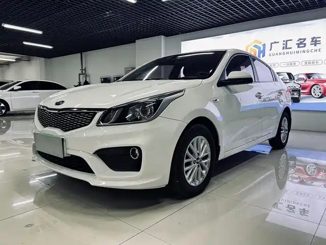 KIA K2