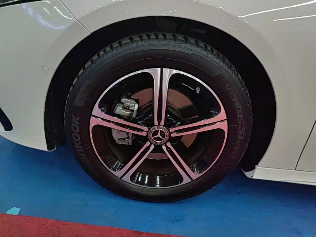 Mercedes-Benz A-Class — миниатюра 23