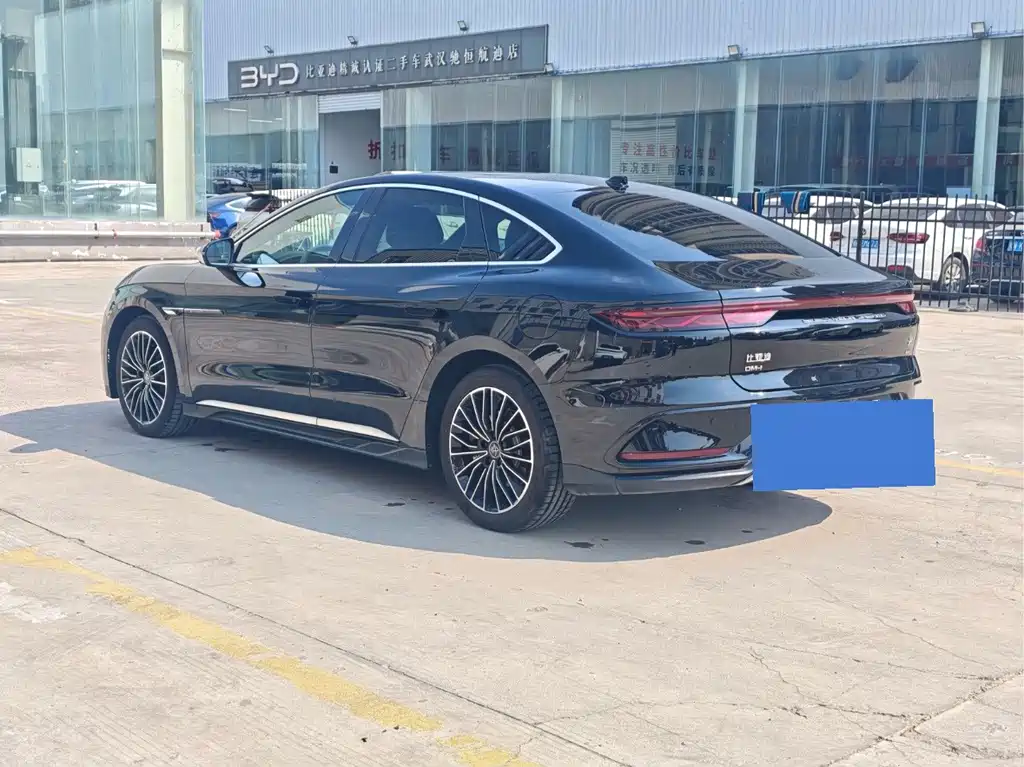 BYD Han — миниатюра 7