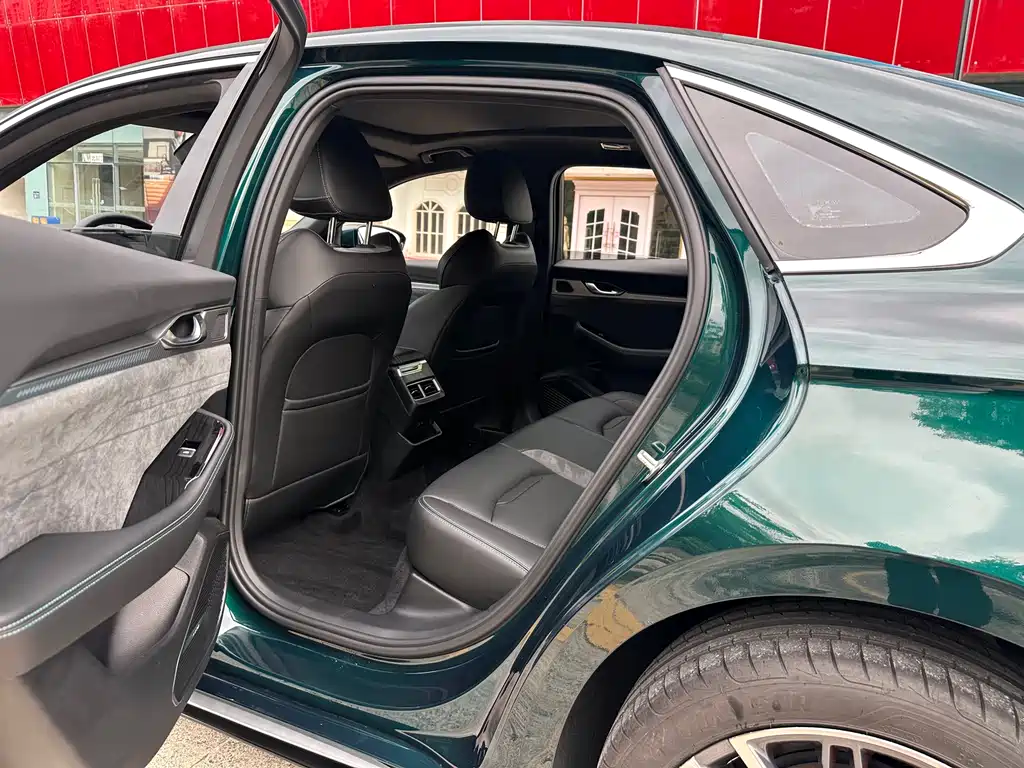 Geely Preface 2023 2.0TD