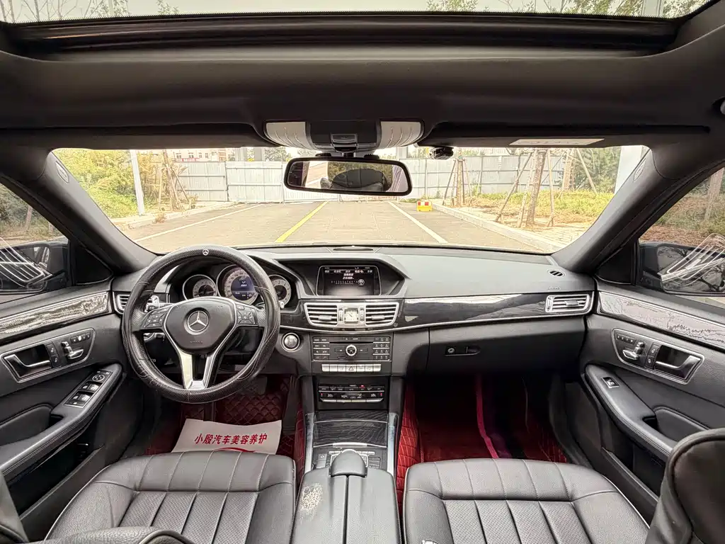 Mercedes-Benz E-Class — миниатюра 13