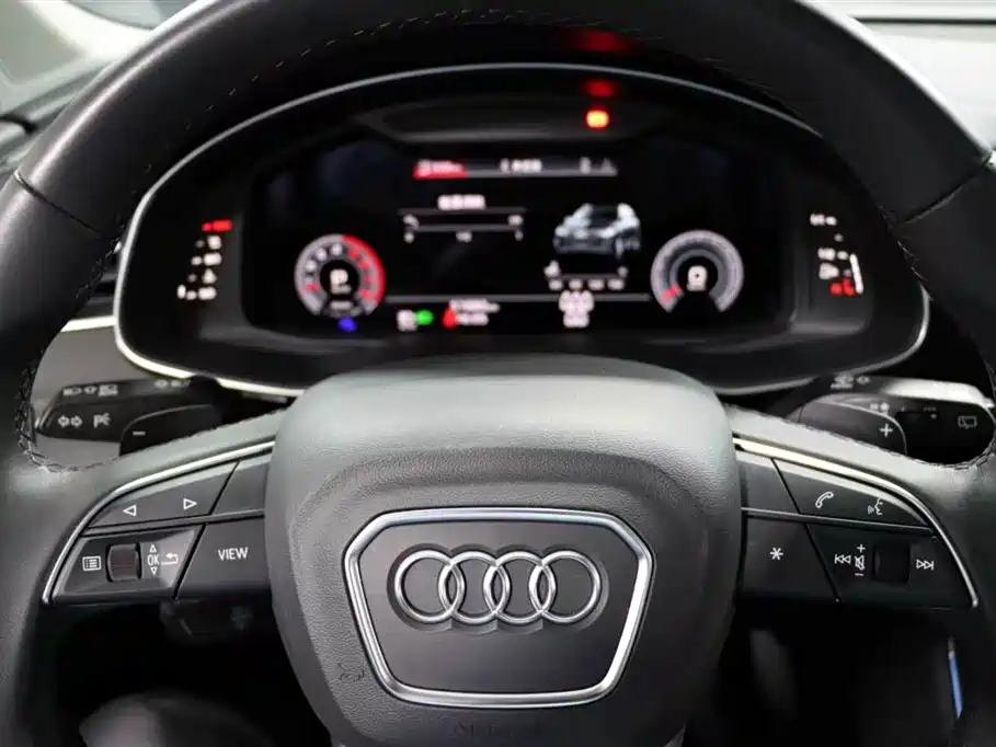 Audi Q7 — миниатюра 11