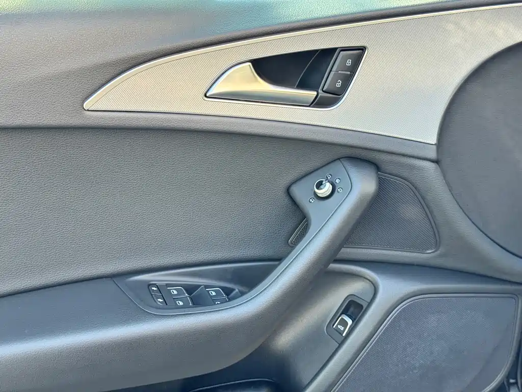 Audi A6L — миниатюра 14