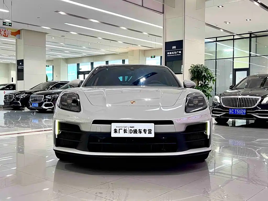 Porsche Panamera — миниатюра 2