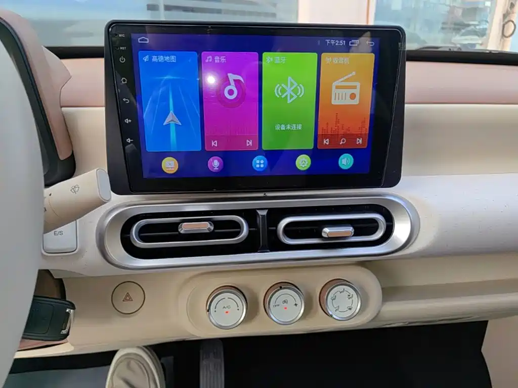 Wuling MINIEV — миниатюра 13