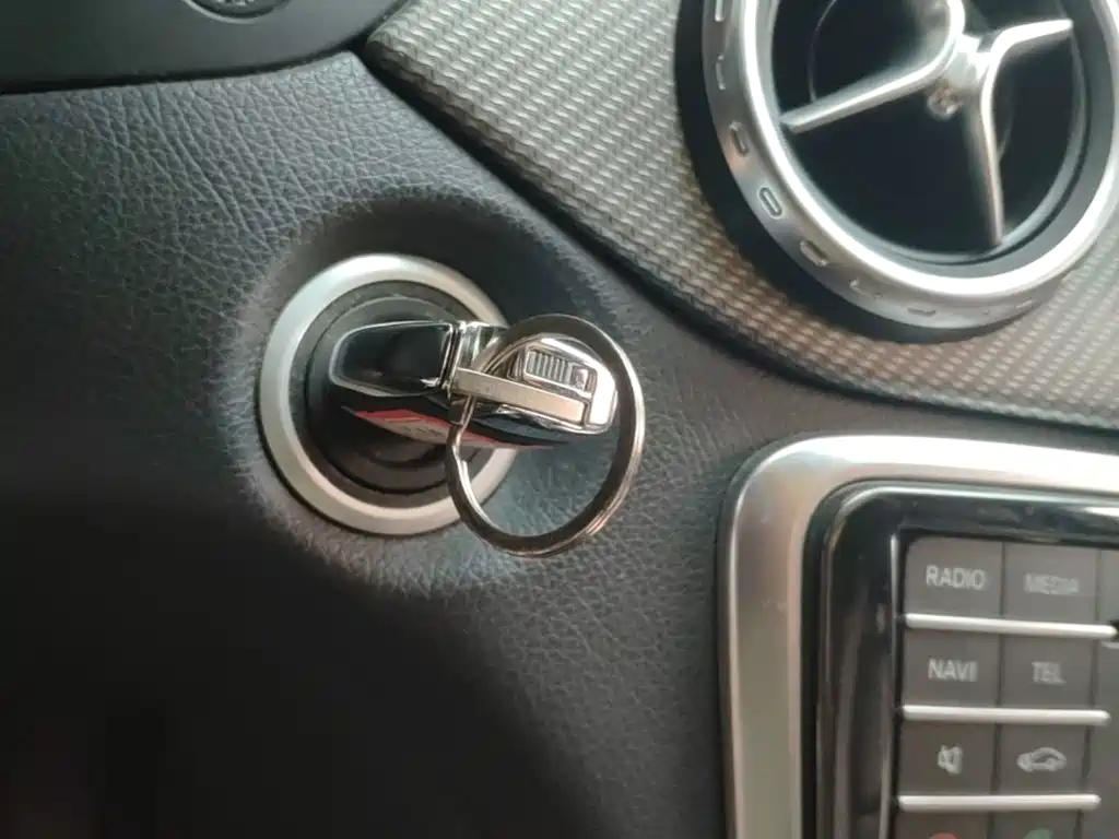 Mercedes-Benz GLA — миниатюра 9