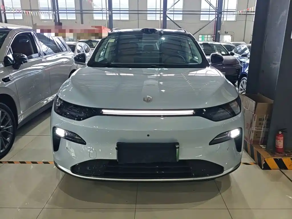 Leapmotor Leapmotor C11 — миниатюра 3