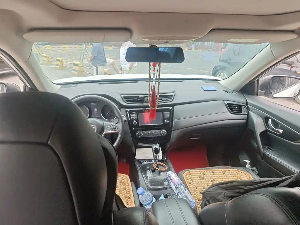 Nissan X-Trail — миниатюра 9