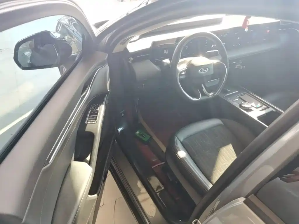 Ford Mondeo — миниатюра 16