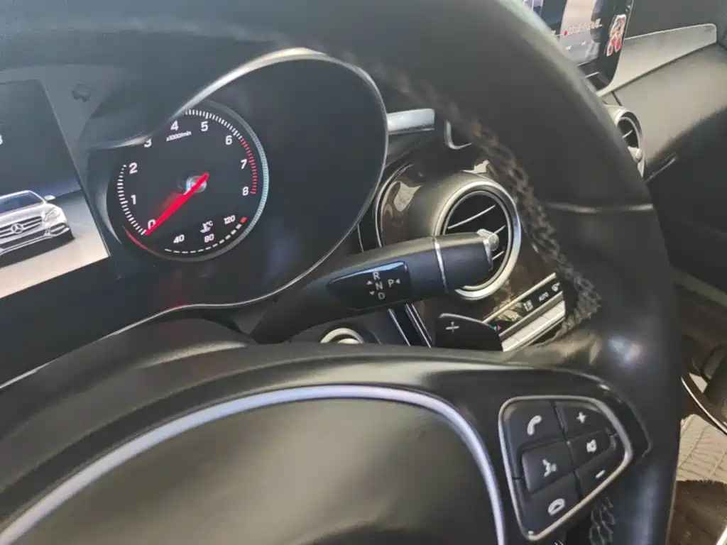 Mercedes-Benz C-Class — миниатюра 14