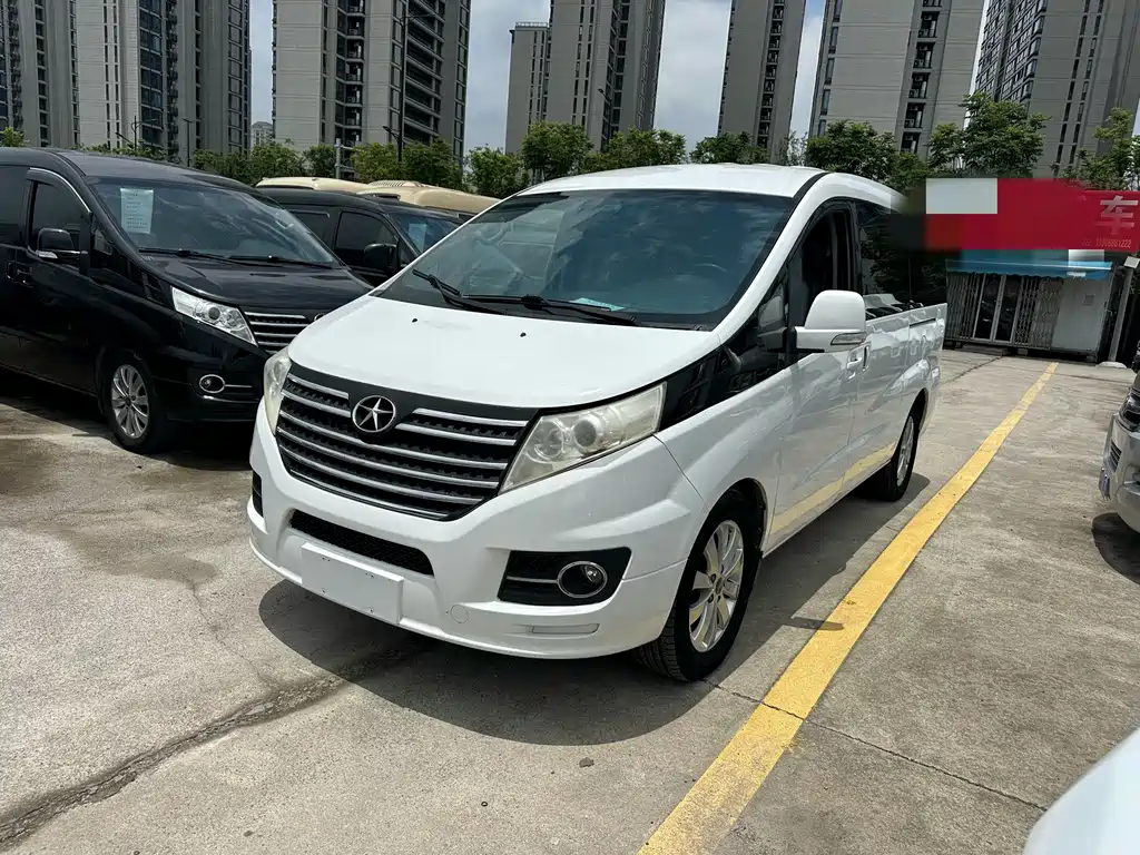 JAC Refine M5
