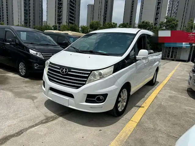 2015 JAC M5