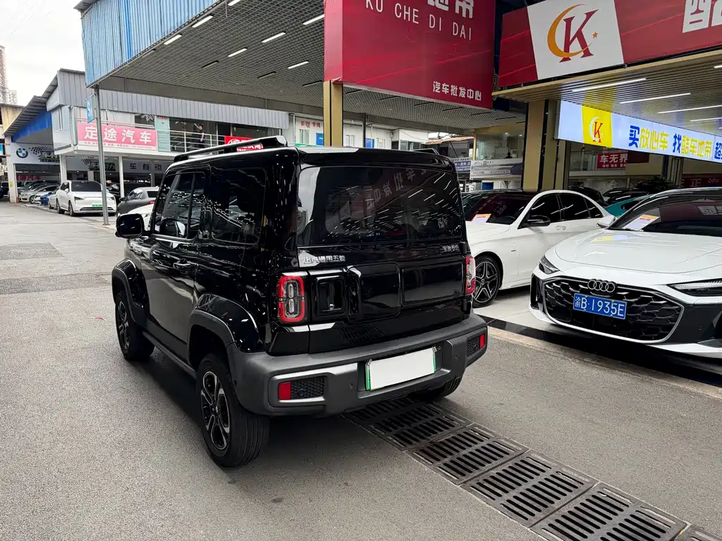 Baojun Yueye — миниатюра 6