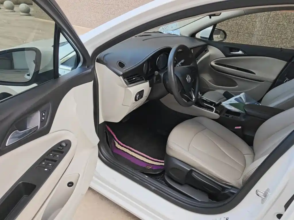 Buick Verano — миниатюра 16