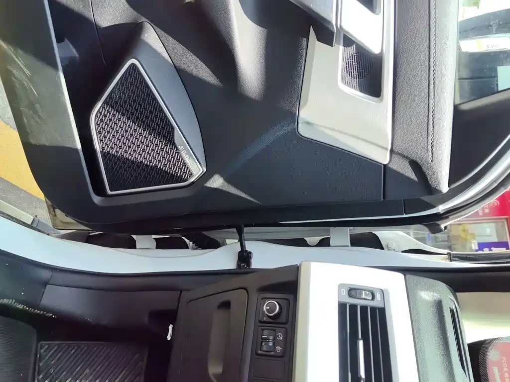 Geely Boyue — миниатюра 19