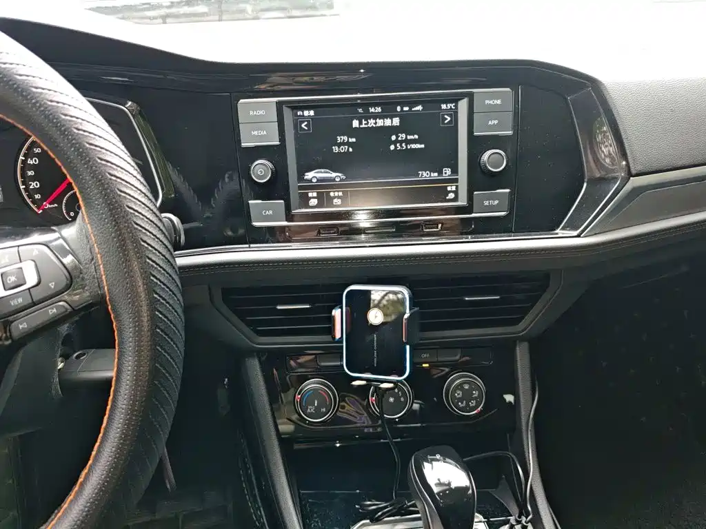 Volkswagen Sagitar — миниатюра 9