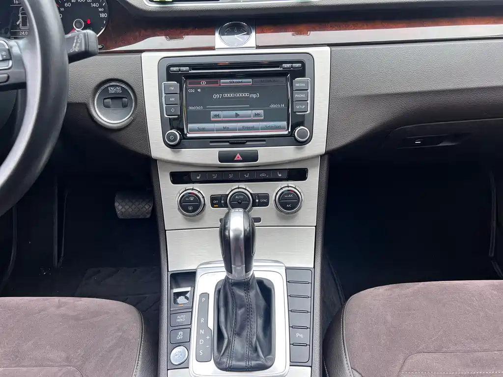 Volkswagen Magotan (Import) — миниатюра 17